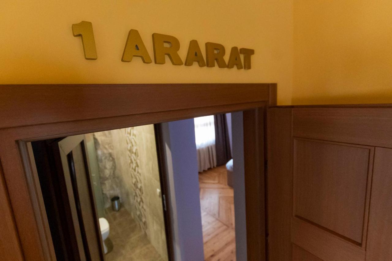 Bed & Breakfast 3 Gs Goght' Екстер'єр фото